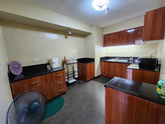 3 Bedroom Condo Unit For Sale Located at Sarasota, Newport City