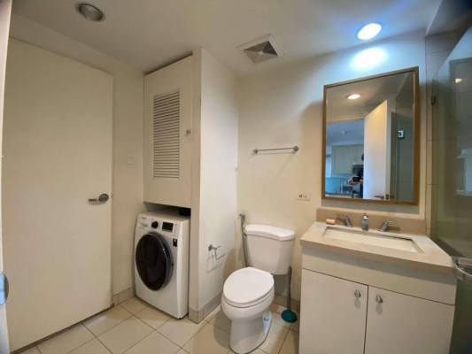 2 BEFROOM LOFT TYPE AT ONE ROCKWELL WEST