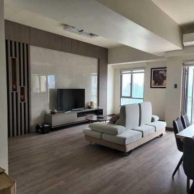 3BR Unit For Sale - The Vantage at Kapitolyo