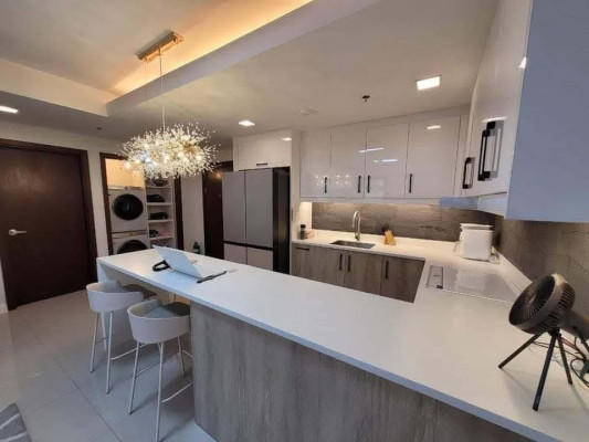 1 Bed 1 Bath Condo