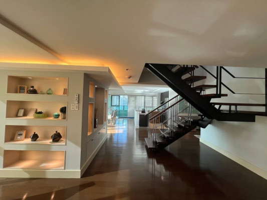 For Sale 3BR in Edades