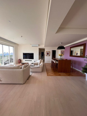 3 bedrooms in 32 Sanson Solihiya For Sale