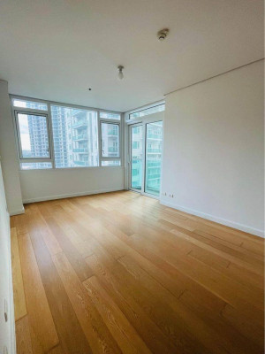 1BR unit in Park Terraces with parking Condo for Sale