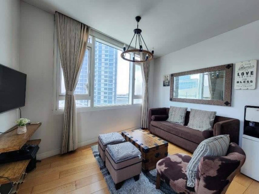 Park Terraces Tower 1 - 1 Bedroom Unit Condo For Sale