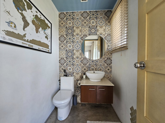 Cozy 1-Bedroom Condo Unit for Sale