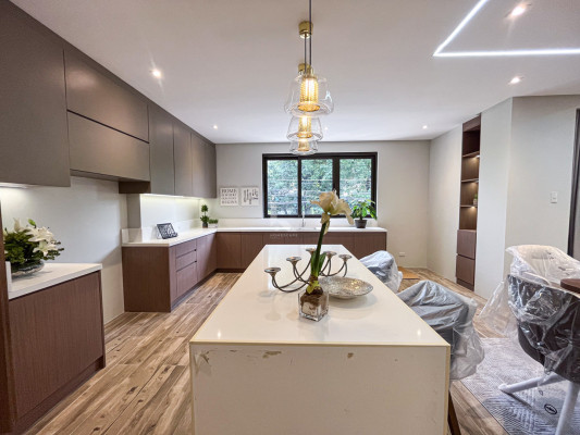 Notable Townhouse in Little Baguio, San Juan City