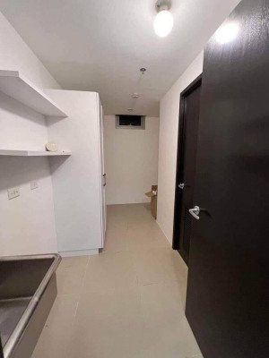 East Gallery Place 2BR unit with parking Condo for Sale