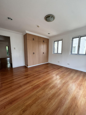 Modern 2-Bedroom Condo Unit for Sale in Mckinley Hill