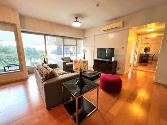 A Warm and Cozy Condo for Sale in BGC, Taguig City.