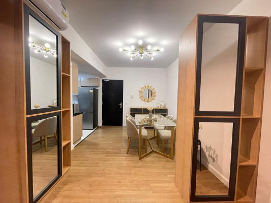 Own this Elegant 1-Bedroom Condo in Two Maridien,