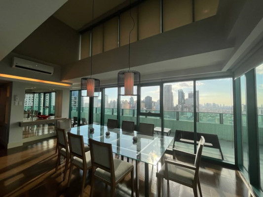 For Sale 3BR in Edades