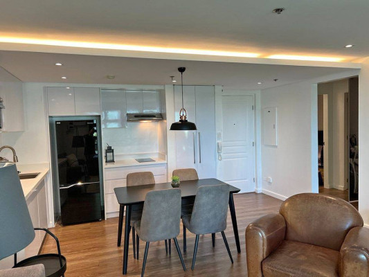 1 Bedroom unit with parking in Two Serendra for Sale