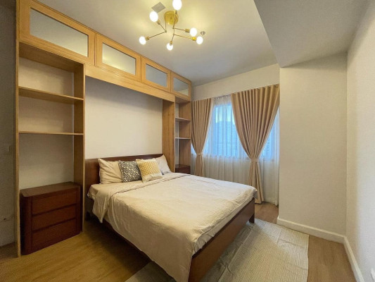 Own this Elegant 1-Bedroom Condo in Two Maridien,