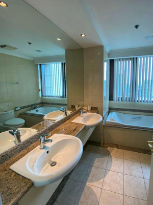 Bedroom Fully Furnished Condo in Shang Grand Tower