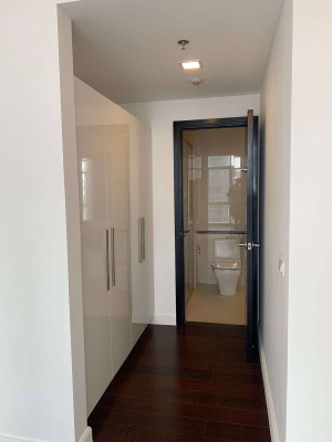 West Gallery Place 1Bedroom unit with parking slot