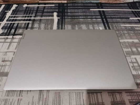 Lenovo Core i5 8th Gen 12GB Ram 128GB SSD