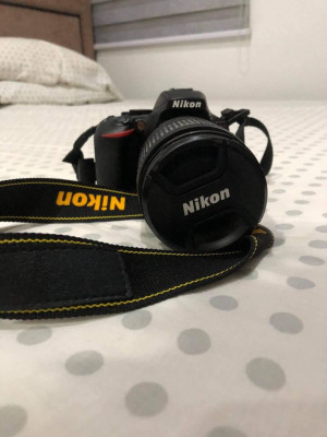 D5600 with 18-140MM Bnew Feel! (STEAL)