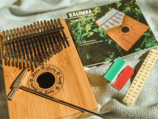KALIMBA 17 keys ✨