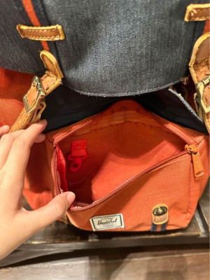 Herschel Bag