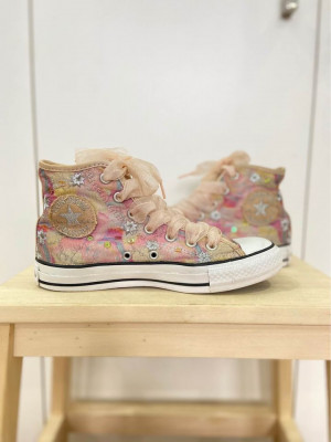 Converse Chuck Taylor All Star Pink Girly High-Top Sneakers