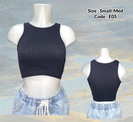 CROPTOP/BRALETTE/KNITTED SLEEVELES TOP. CUT TAG ZARA/ BIKER SHORT