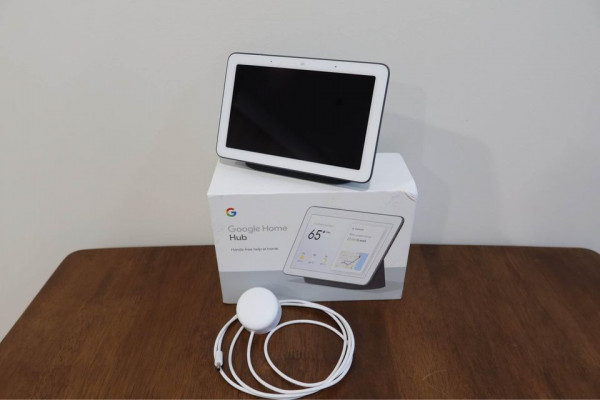 Google Nest Home Hub Smart Home Controller with Google Assistant