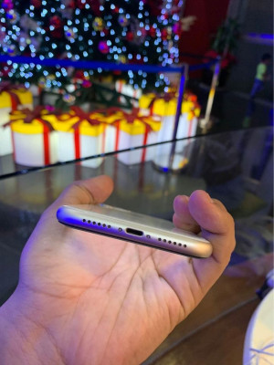 iPhone 11 128gb white