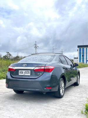 2015 Toyota altis g