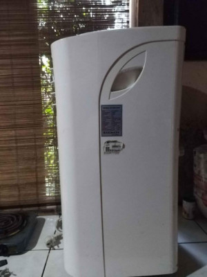 Everest portable aircon 1hp