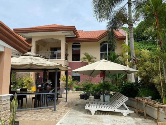 HOUSE AND LOT FOR SALE