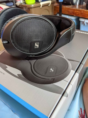 Sennheiser HD560s