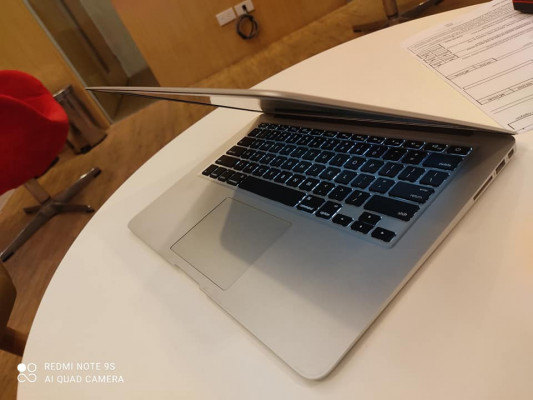 MacBook air 13inch