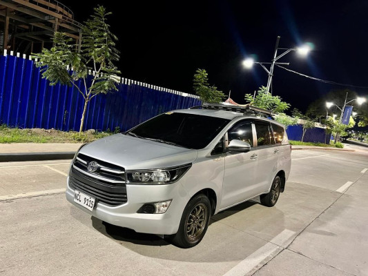 Toyota innova 2018