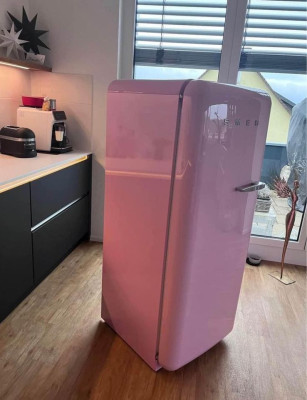 SMEG FAB28 Refrigerator Pink