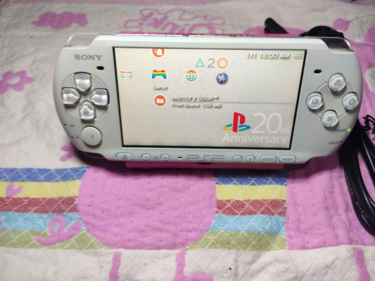 Psp 3004 white pearl orig 16gb