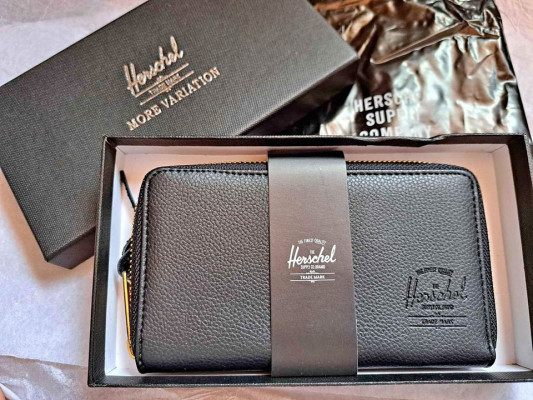 Herschel Long Wallet