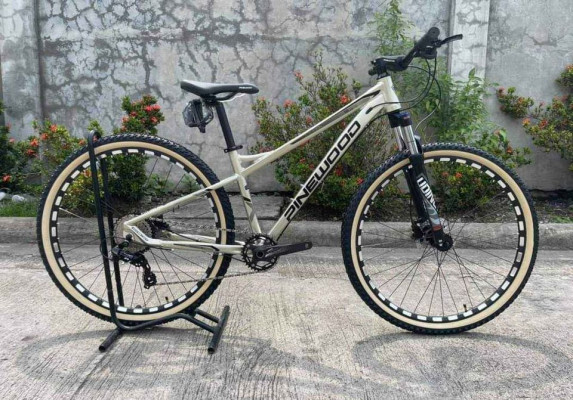 PINEWOOD EASTER 29er