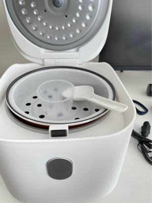 Brand New Aesthetic Rice Cooker & Steamer