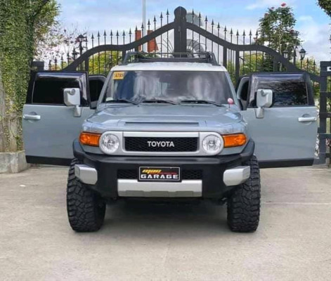 PRESYONG KAYANG KAYA MAM SER TOYOTA FJ CRUISER 4X4 2017 MODEL ACQUIRED