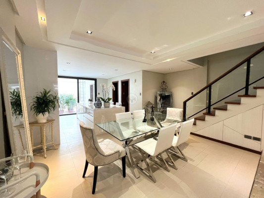 Enchanting Townhouse For Sale in Arca South