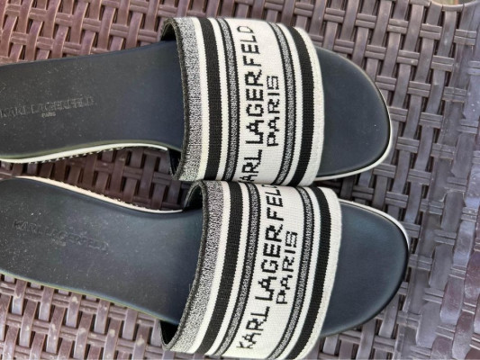 Karl Lagerfeld Slides Sandals