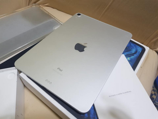 Apple ipad pro 11 inch