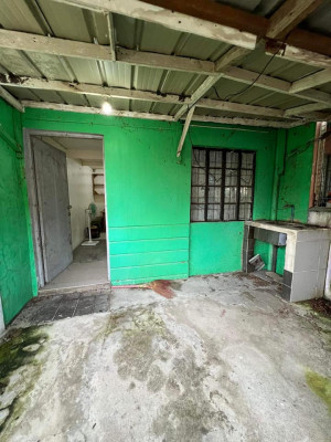 HOUSE & LOT FOR SALE