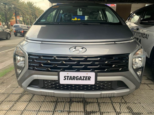 2023 Hyundai stargazer