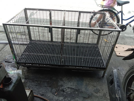 Stainless dog cage