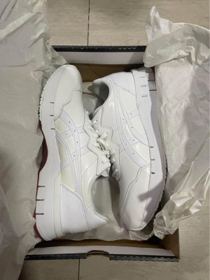 Onitsuka sneakers