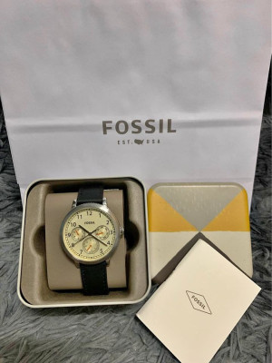 Fossil watch