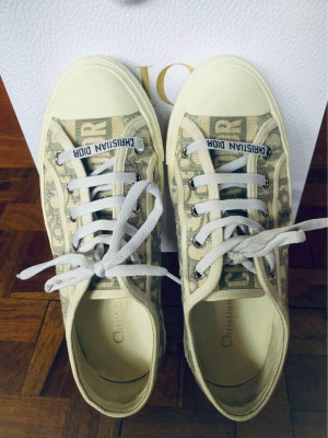 Christian Dior sneakers-original