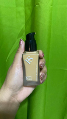 FS Cosmetics Foundation Shade: Wheat