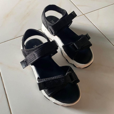 Velcro Sandals